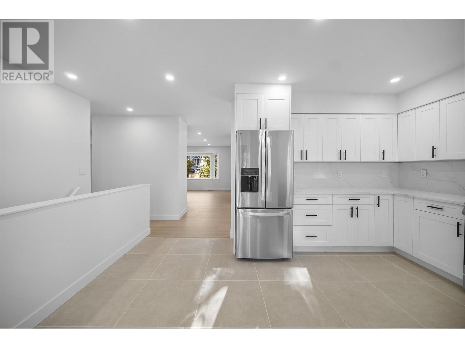 19 Arrow-Wood Place, Port Moody, British Columbia  V3H 4E9 - Photo 13 - R2978836