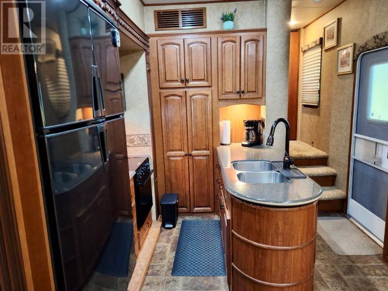 3499 Luoma Road Unit# 143 Lot# 143, Malakwa, British Columbia  V0E 2J0 - Photo 15 - 10345411