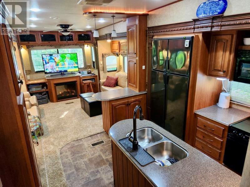 3499 Luoma Road Unit# 143 Lot# 143, Malakwa, British Columbia  V0E 2J0 - Photo 9 - 10345411