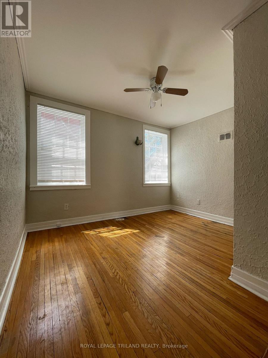 Property at 80 BYRON AVENUE E image 5