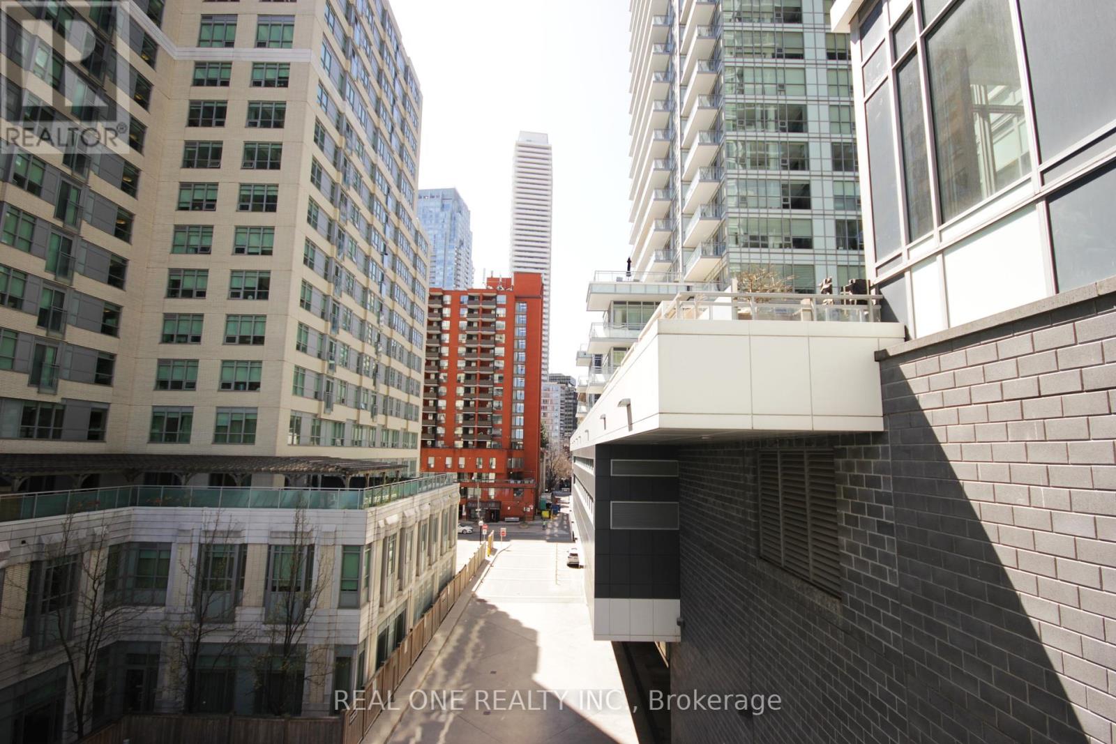 315 - 98 Lillian Street, Toronto, Ontario  M4S 0A5 - Photo 19 - C12111708