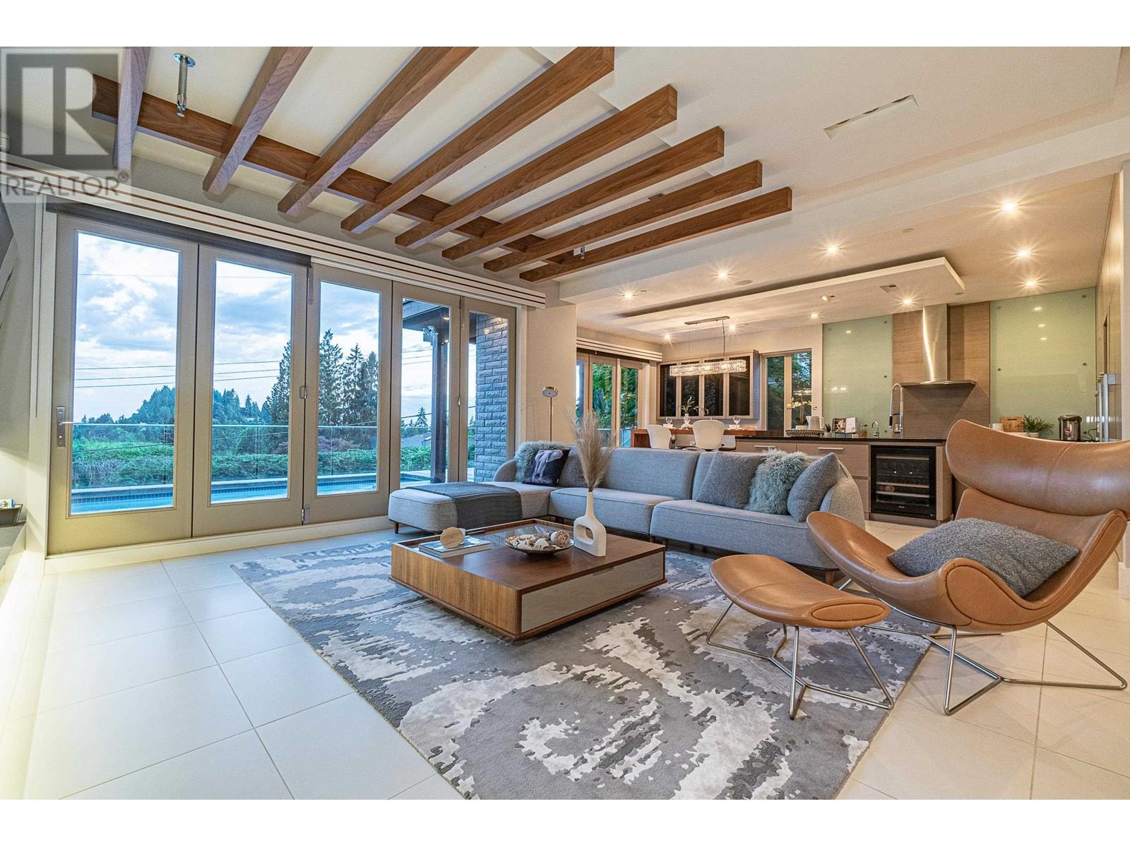 Property at 720 PARKSIDE ROAD image 2