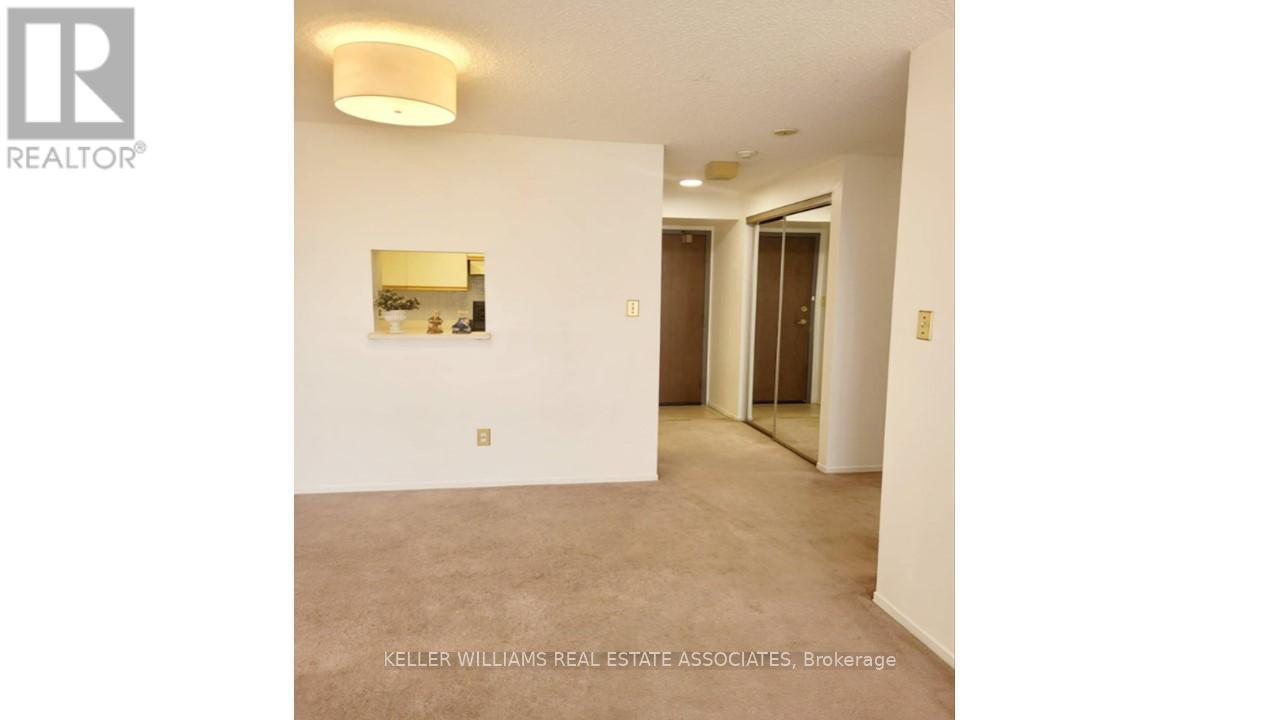 404 - 25 Agnes Street N, Mississauga, Ontario  L5B 3X7 - Photo 5 - W12111714