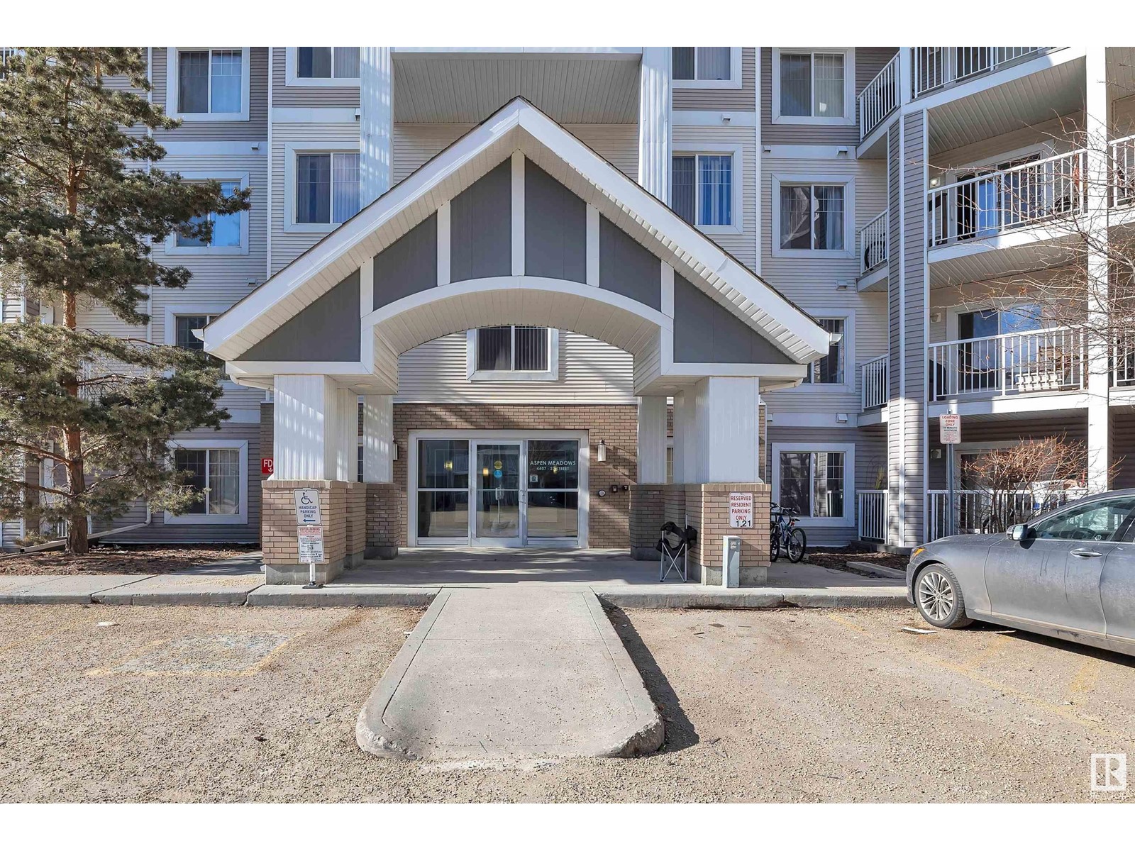 Property at #312 4407 23 ST NW image 3