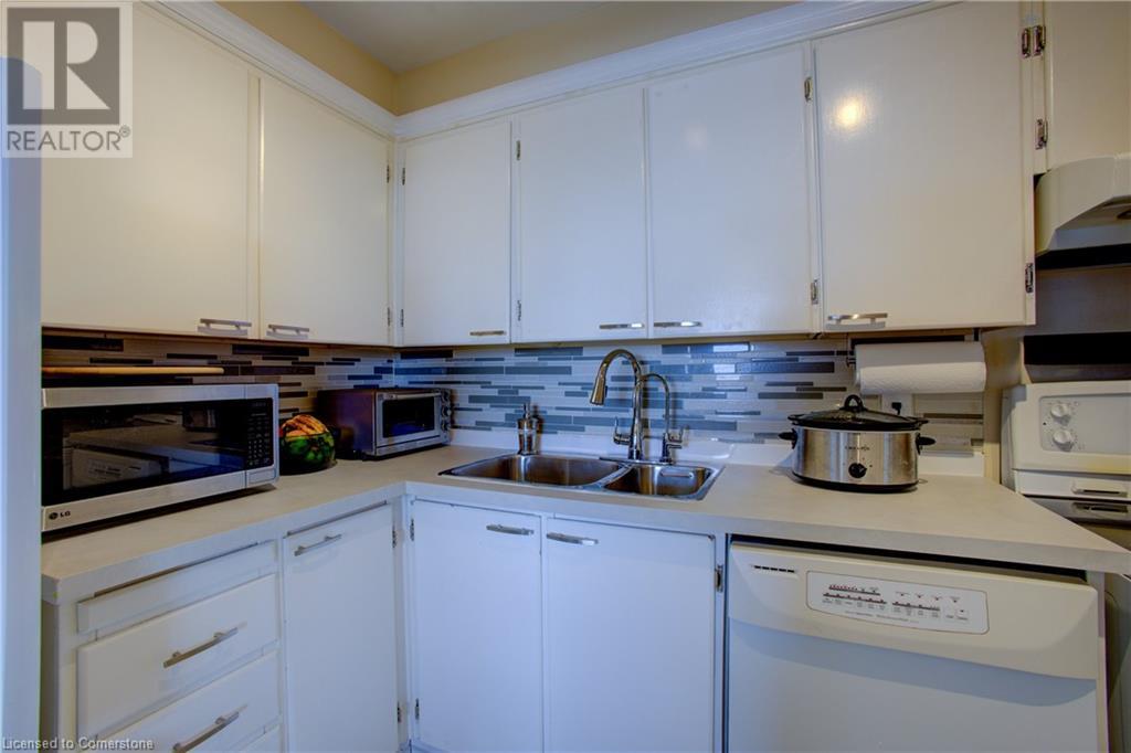 1580 Mississauga Valley Boulevard Unit# 2006, Mississauga, Ontario L5A 3T8 - Photo 16 - 40700816