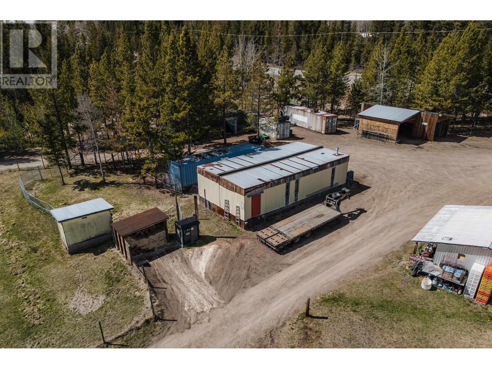 6691 Cariboo 97 Highway, 100 Mile House, British Columbia  V0K 2E2 - Photo 13 - R2977718