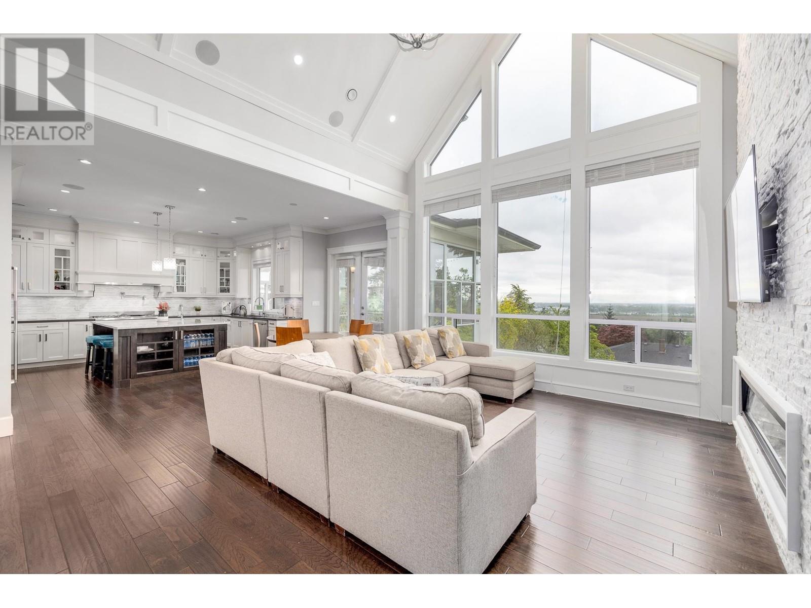 5488 Ewart Street, Burnaby, British Columbia  V5J 2W4 - Photo 6 - R2995597