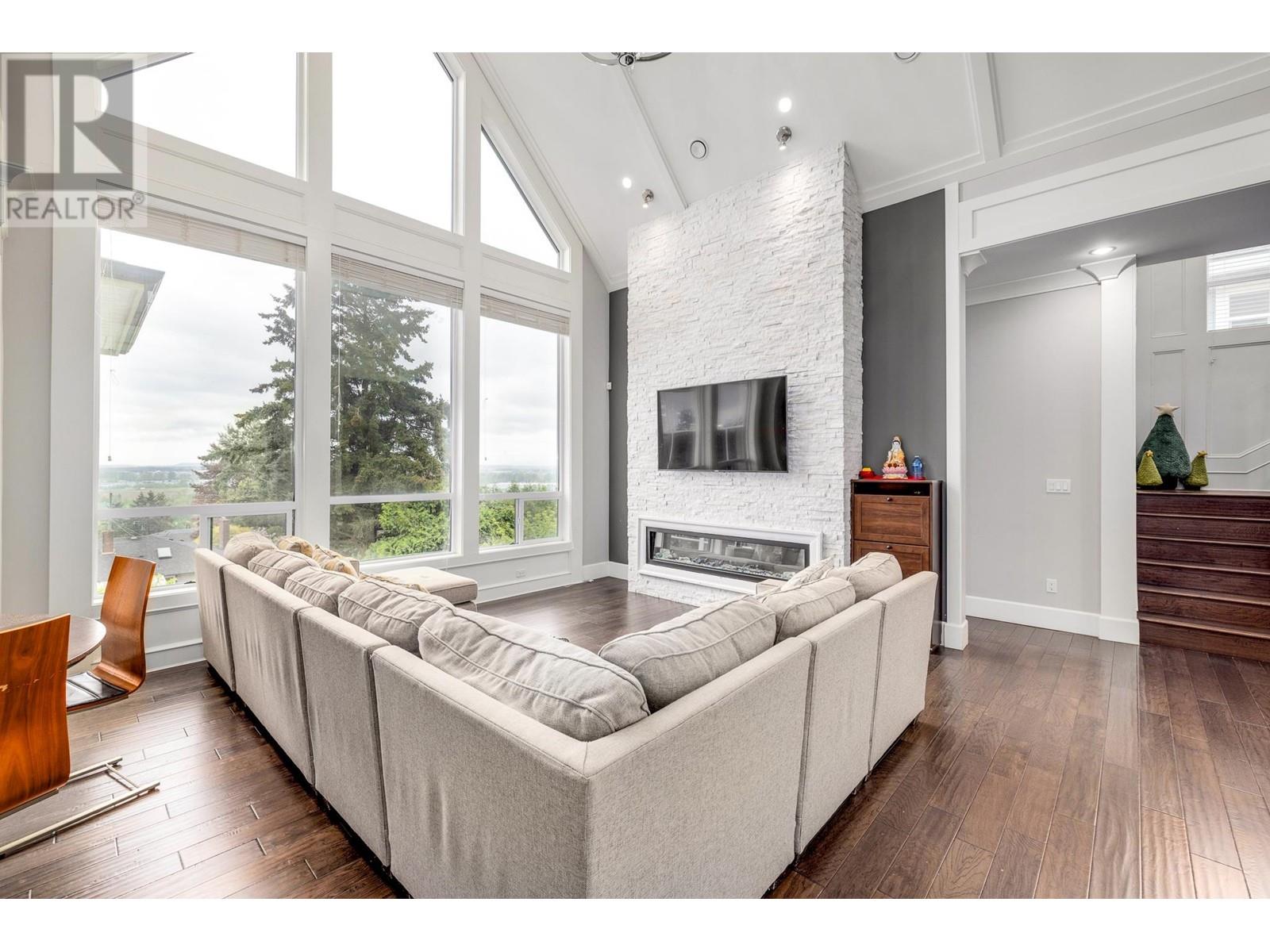 5488 Ewart Street, Burnaby, British Columbia  V5J 2W4 - Photo 7 - R2995597