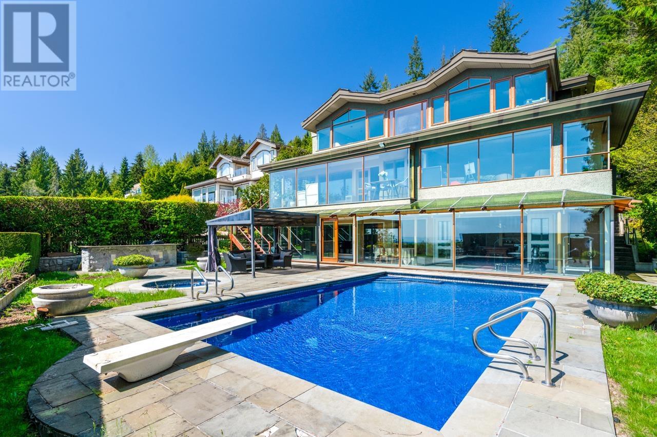 1626 Pinecrest Drive, West Vancouver, British Columbia  V7S 3H3 - Photo 1 - R2995997