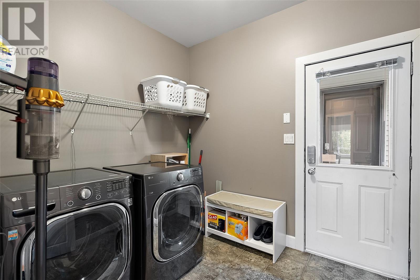530 Selwyn Falls Dr, Langford, British Columbia  V9B 6P3 - Photo 21 - 996945
