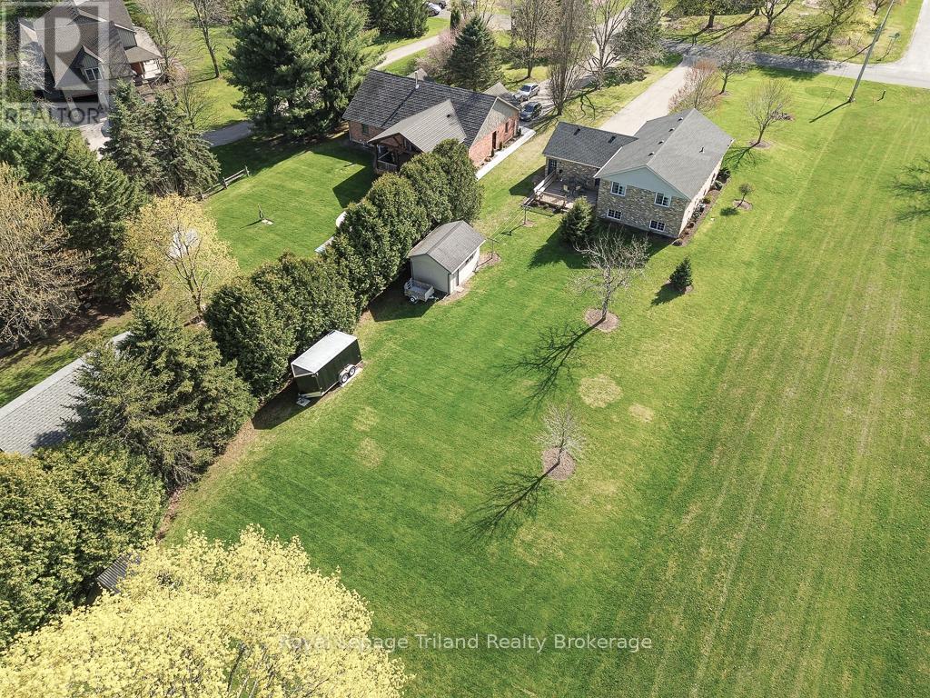 32 St Ladislaus Street, Norfolk (Courtland), Ontario  N0J 1E0 - Photo 39 - X12111798