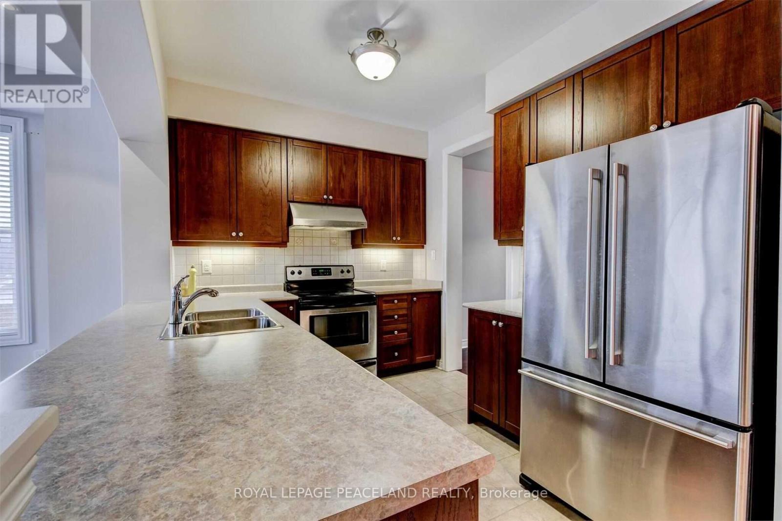 2938 Elgin Mills Road E, Markham, Ontario  L6C 1K9 - Photo 10 - N12111706