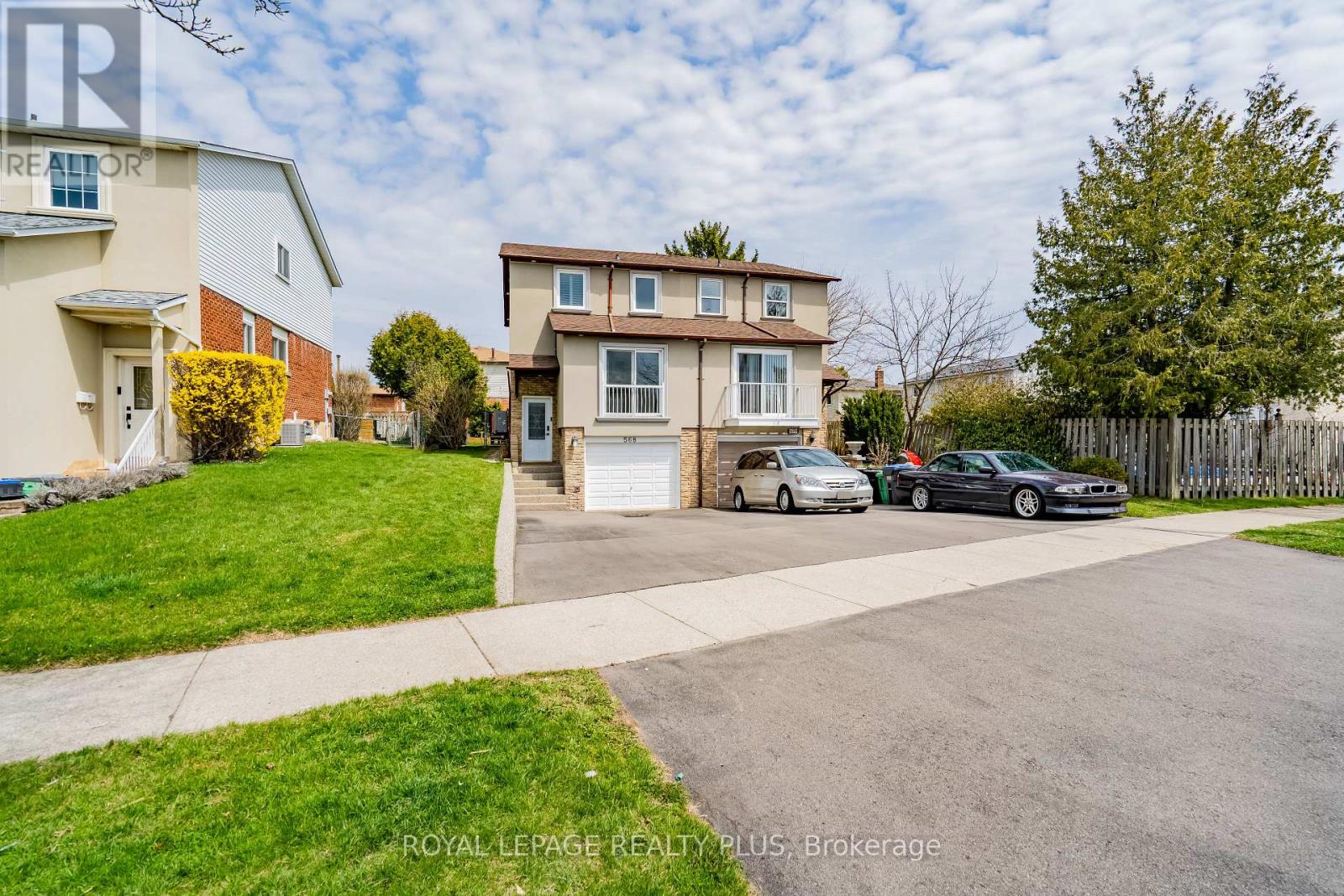 568 FERGO AVENUE, mississauga (cooksville), Ontario