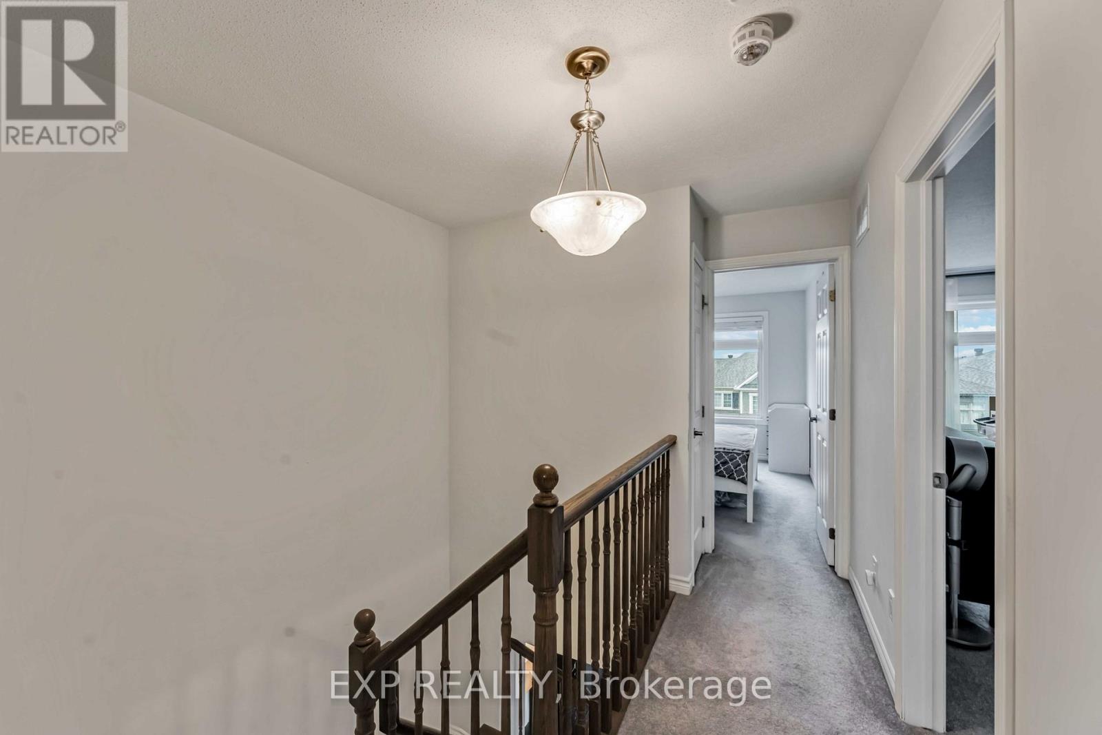 571 Roundleaf Way, Ottawa, Ontario  K2V 0K2 - Photo 6 - X12111790
