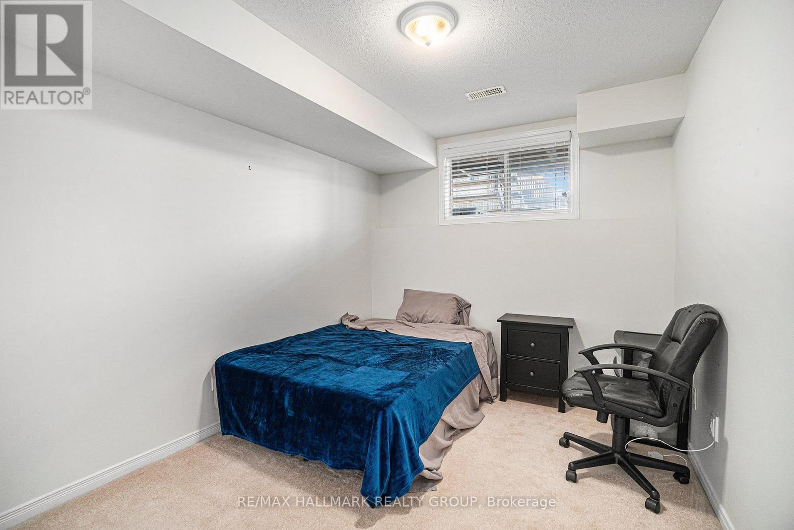 393 Wiffen Private, Ottawa, Ontario  K2H 1G4 - Photo 12 - X12111806