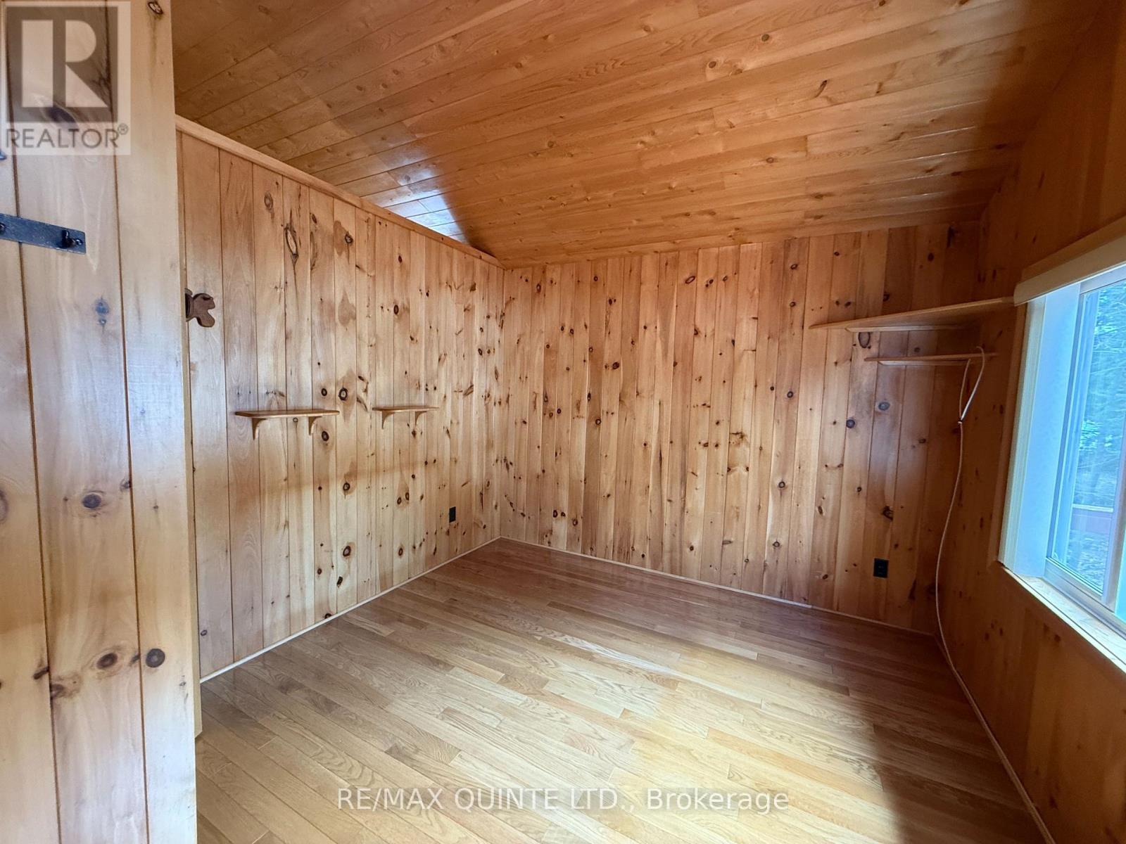 2309 Grindstone Lake Road, Frontenac, Ontario K0H 2M0 - Photo 14 - X12111832