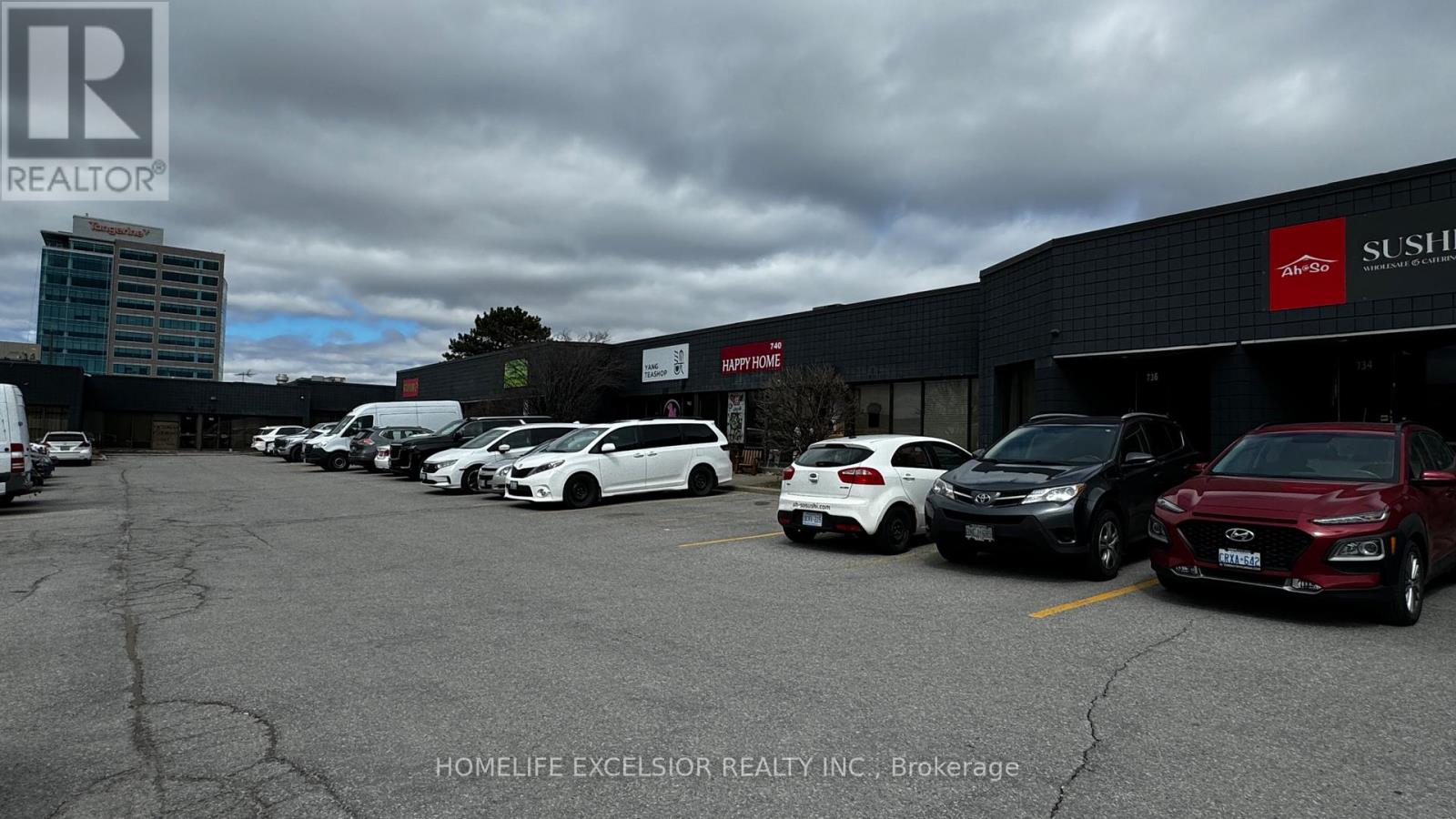 740 Gordon Baker Road, Toronto, Ontario  M2H 3B4 - Photo 3 - C12111782