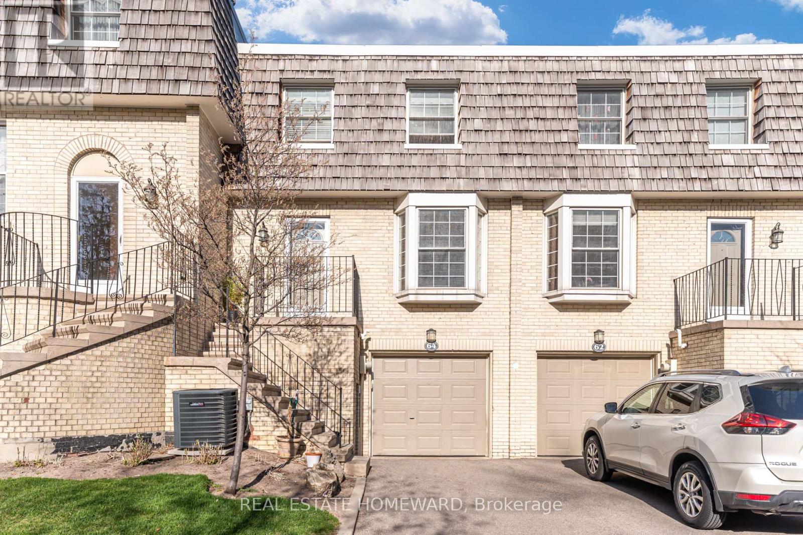 Property at 64 STONEDALE PLACEWAY image 1