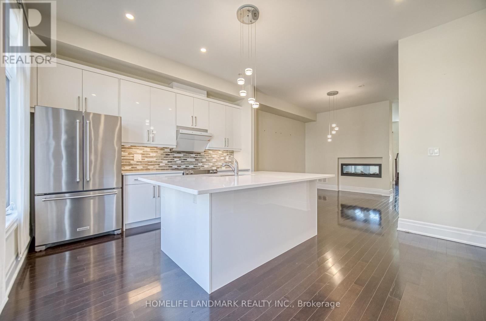 18 Golden Trail, Vaughan (Patterson), Ontario  L6A 5A1 - Photo 10 - N12111812