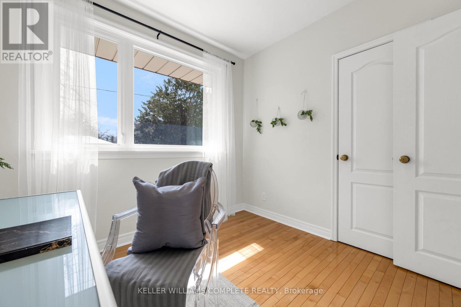 441 Valley Drive, Oakville, Ontario  L6L 4L5 - Photo 22 - W12111808