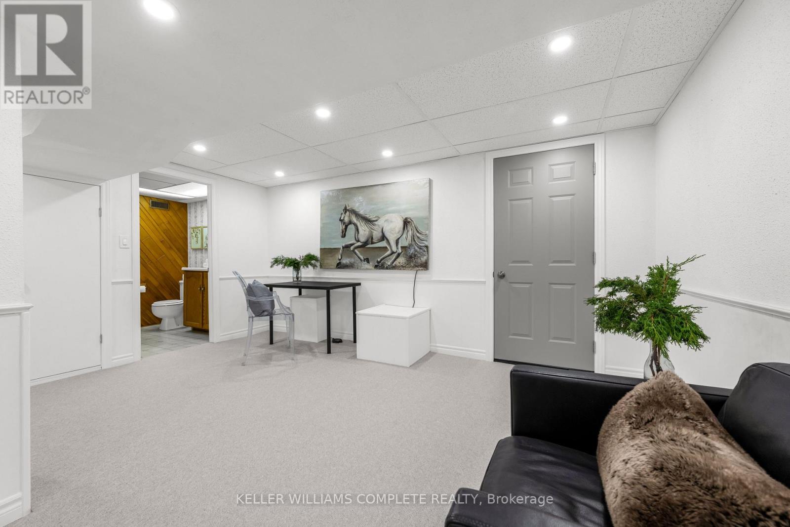 441 Valley Drive, Oakville, Ontario  L6L 4L5 - Photo 23 - W12111808