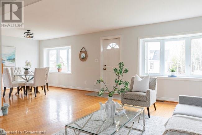 161 East 19th Street, Hamilton, Ontario  L9A 4J4 - Photo 4 - 40717923