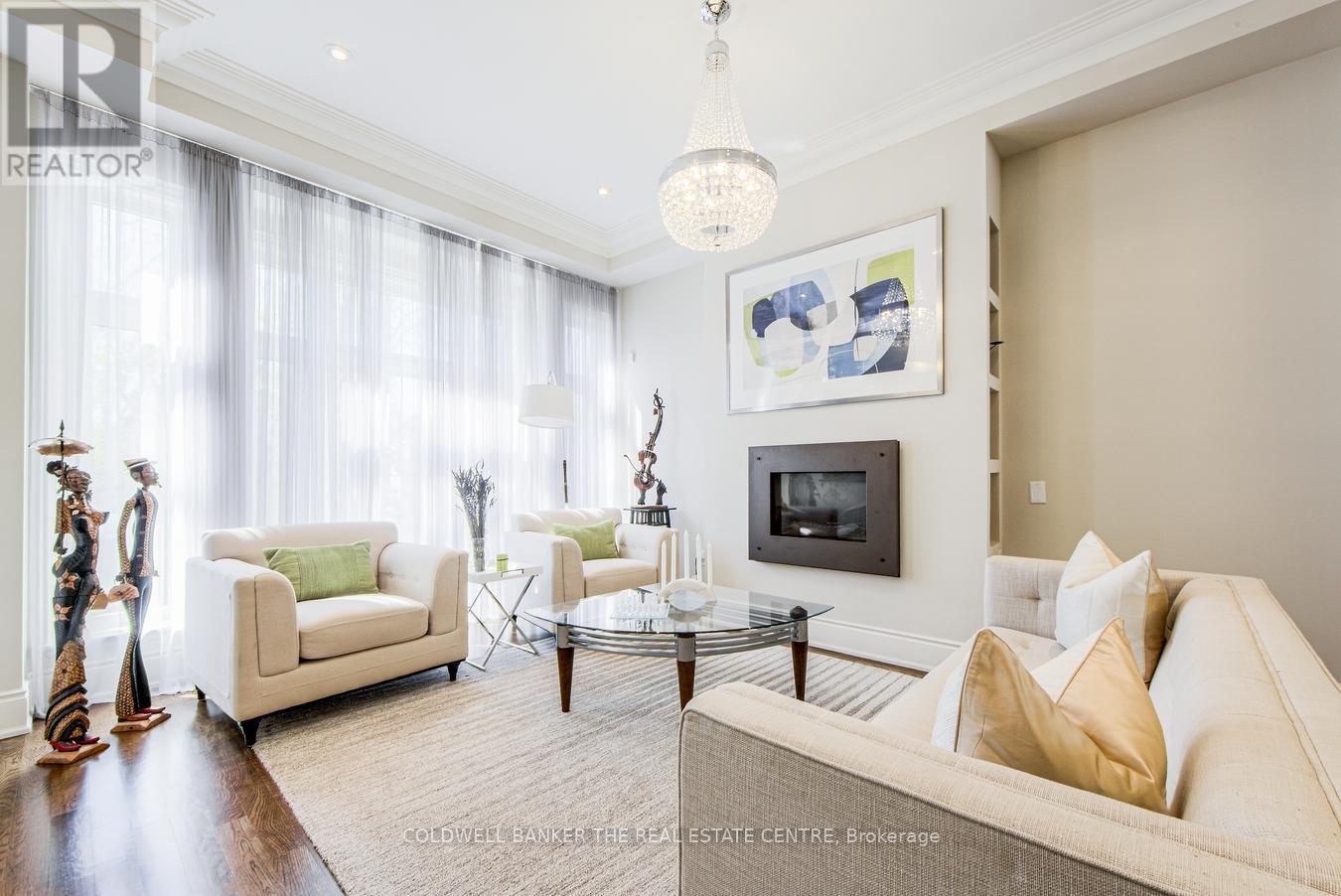 Property at 394 BALLIOL STREET image 3