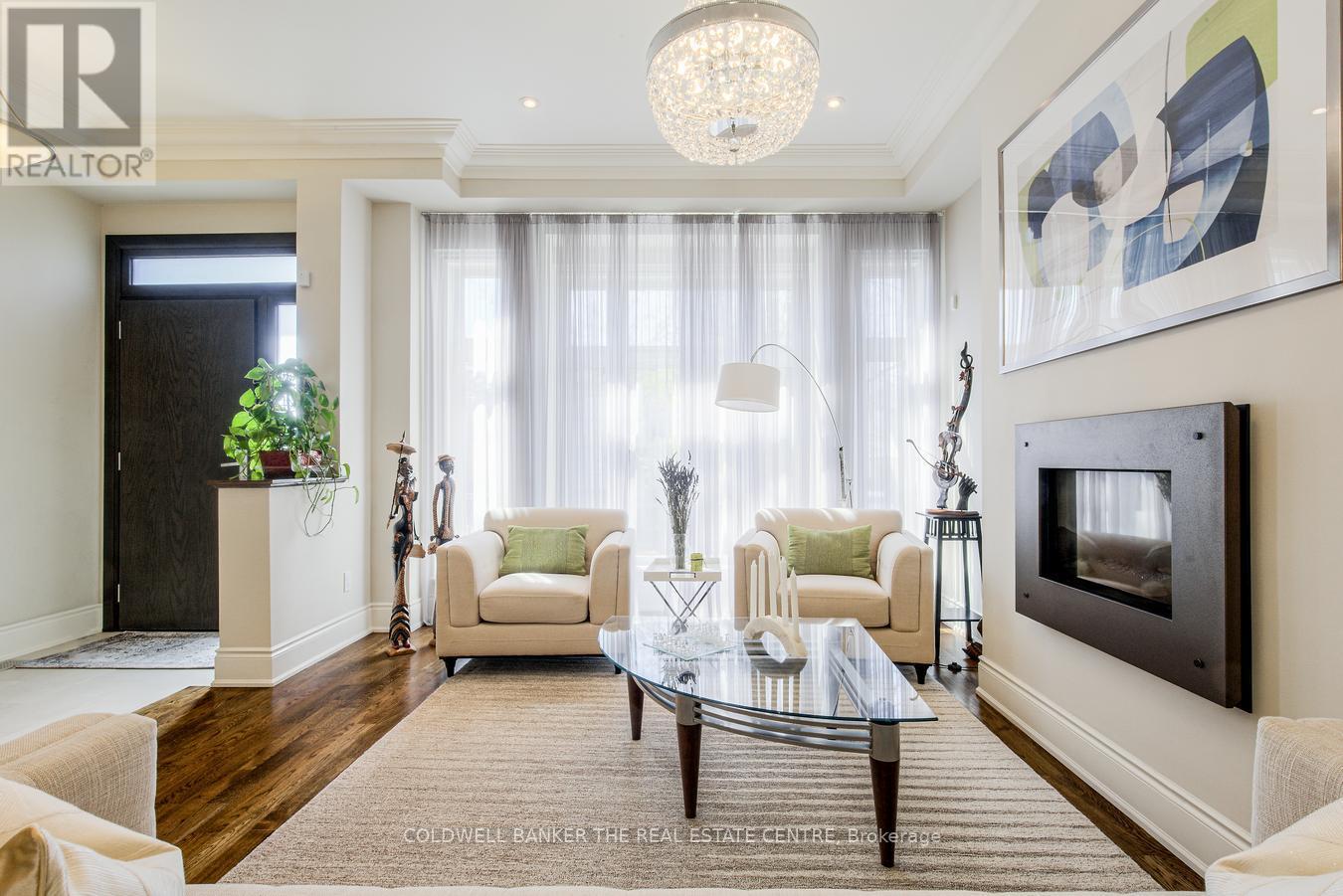 Property at 394 BALLIOL STREET image 4