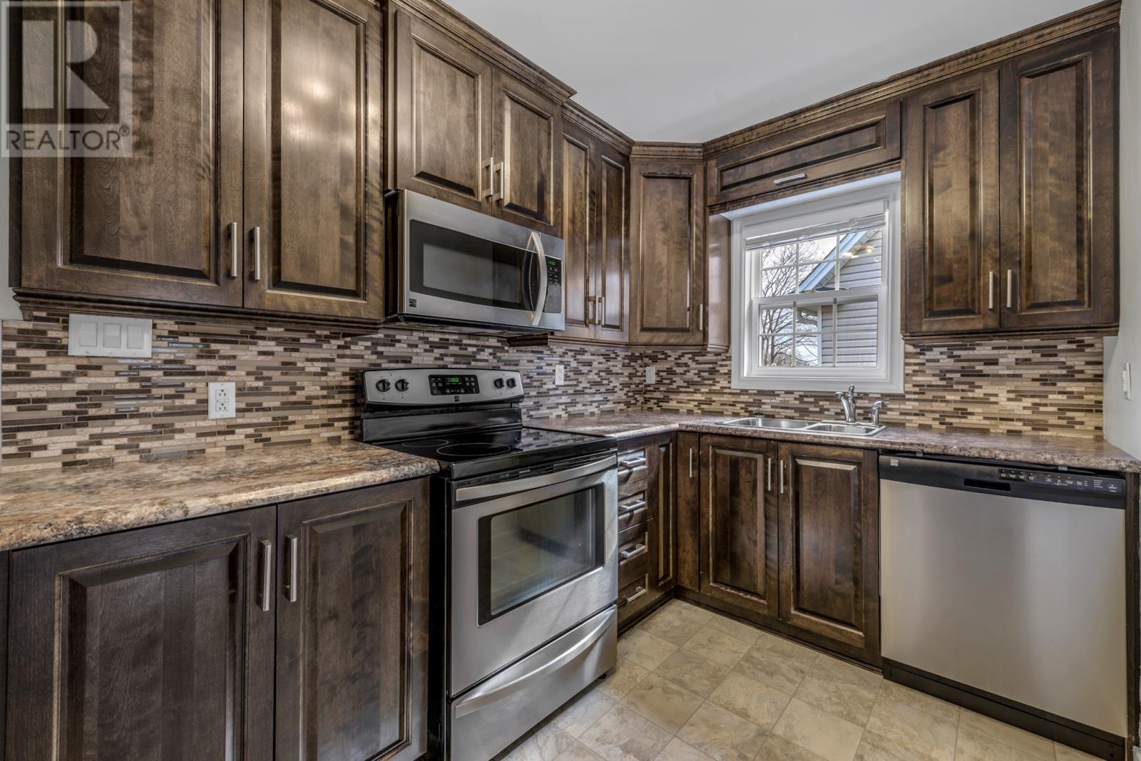 12 Albany Place, St. John's, Newfoundland & Labrador  A1E 1Y2 - Photo 12 - 1284106