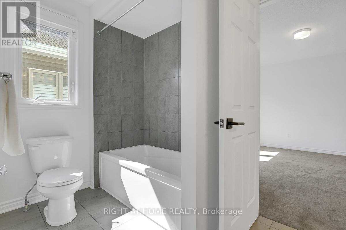916 Nokomis Place, Ottawa, Ontario  K2J 6T4 - Photo 47 - X12111857