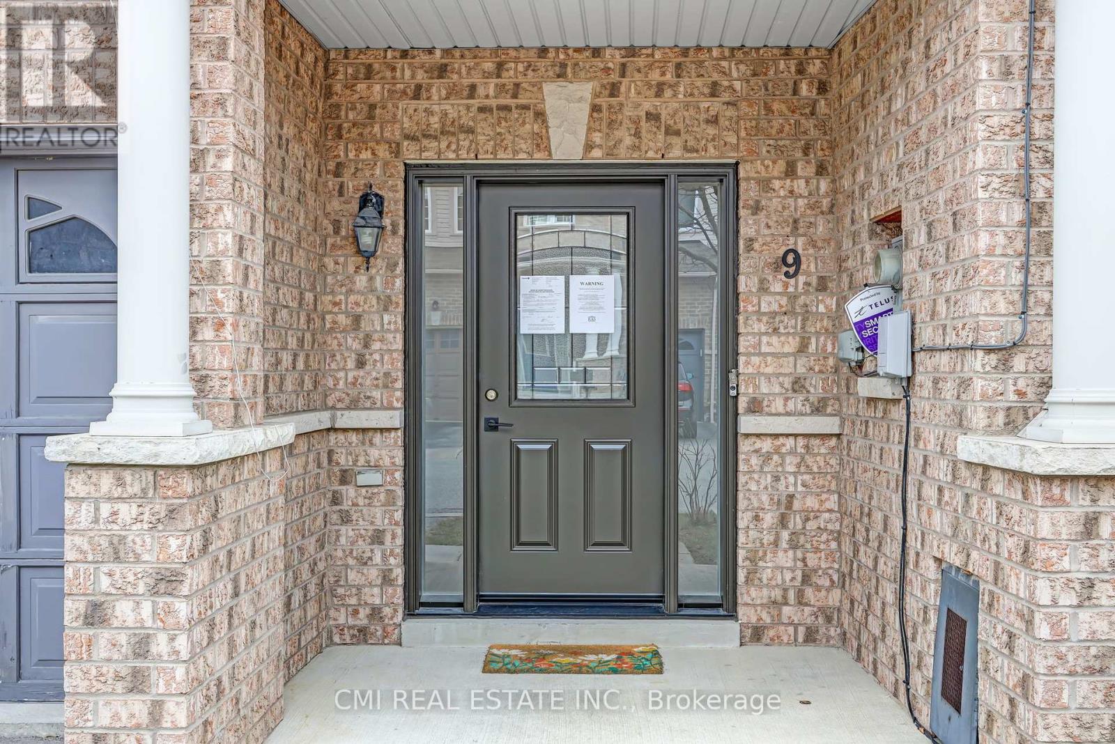 Property at 9 TEMPO WAY image 2