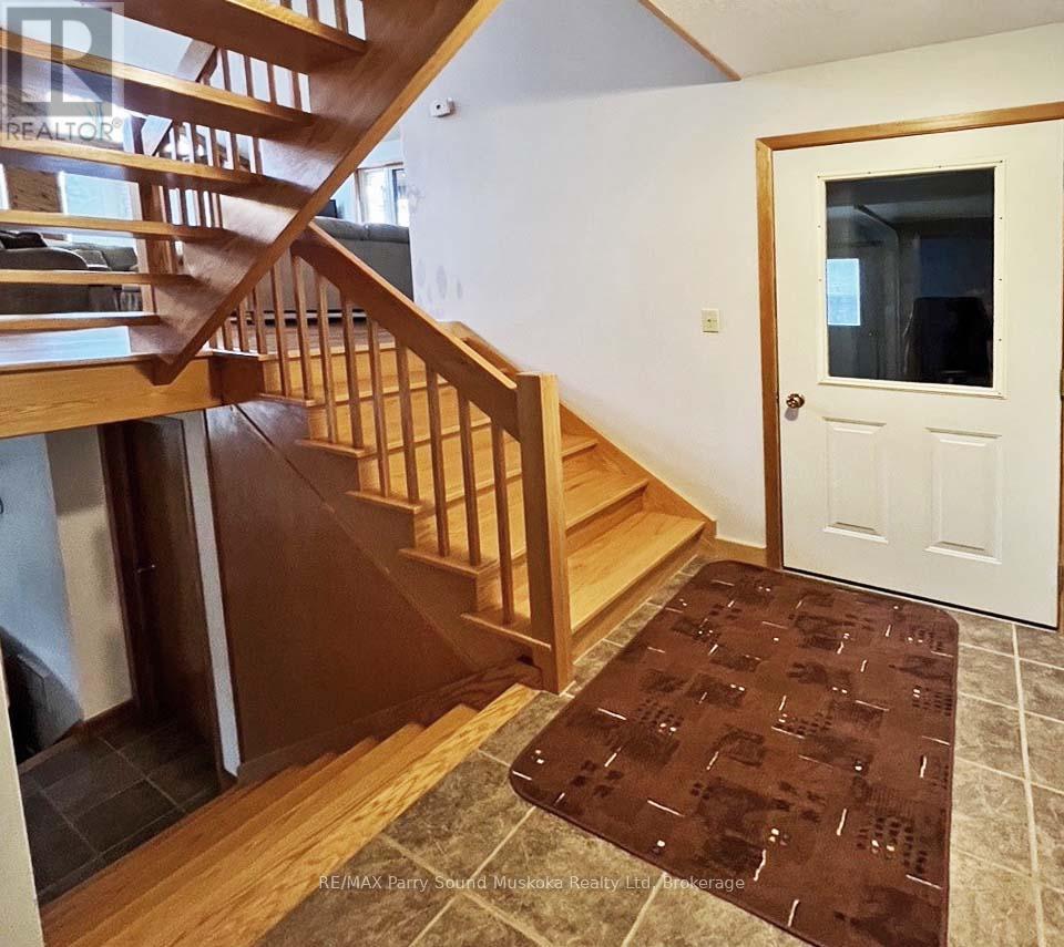 38 Shebeshekong Estates Road S, Carling, Ontario P0G 1G0 - Photo 33 - X12105250
