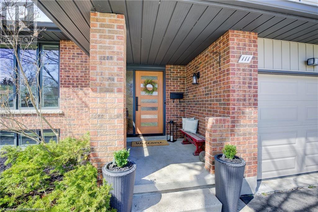 111 Georgian Crescent, Kitchener, Ontario N2B 3N8 - Photo 4 - 40722708