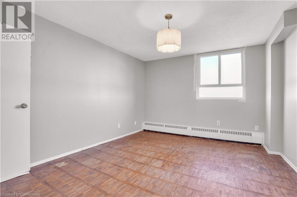 225 Harvard Place Unit# 809, Waterloo, Ontario N2J 4H4 - Photo 30 - 40721096