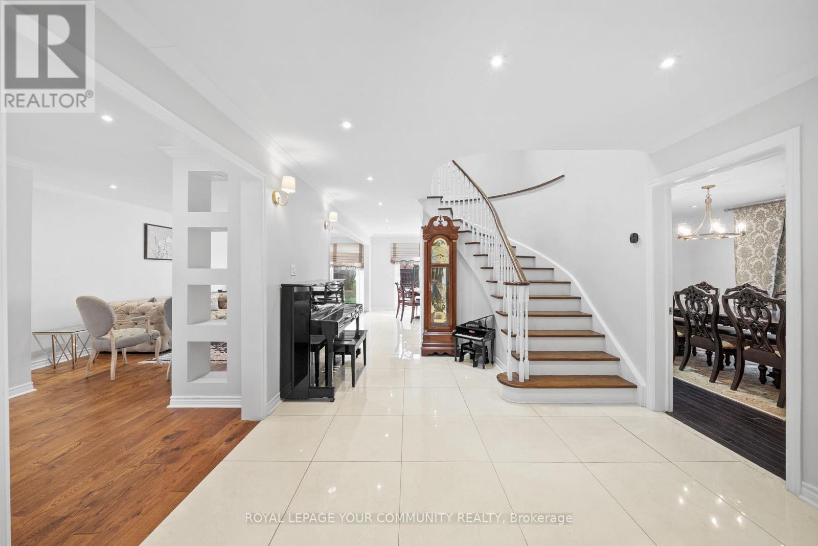 148 Caproni Drive, Vaughan, Ontario  L6A 1X8 - Photo 16 - N12111466