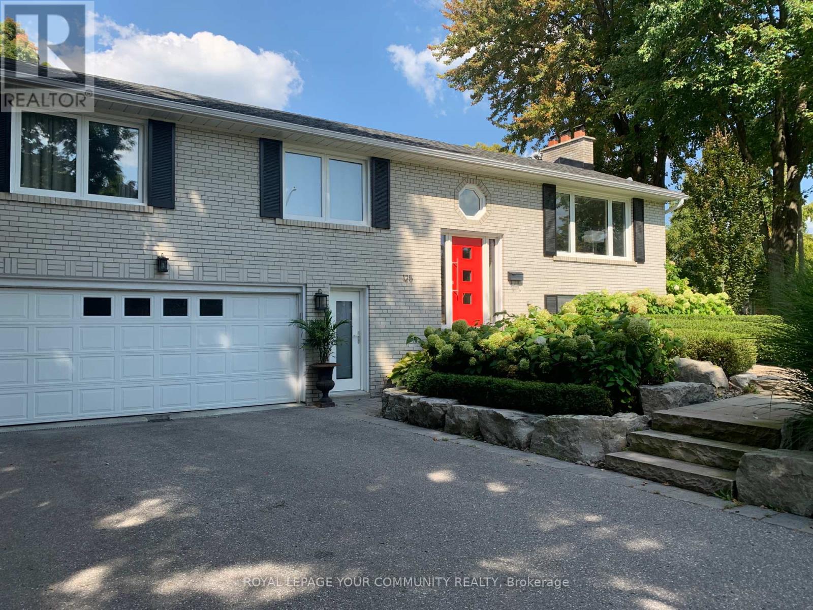 Property at 125 LAVEROCK AVENUE image 1