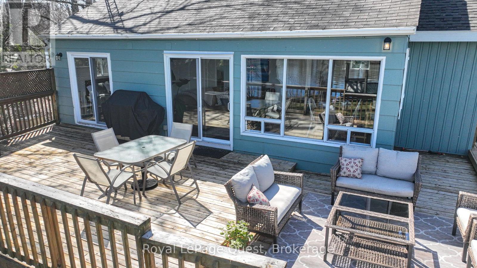 4304 Plum Point Road, Ramara, Ontario  L3V 0P8 - Photo 7 - S12111898