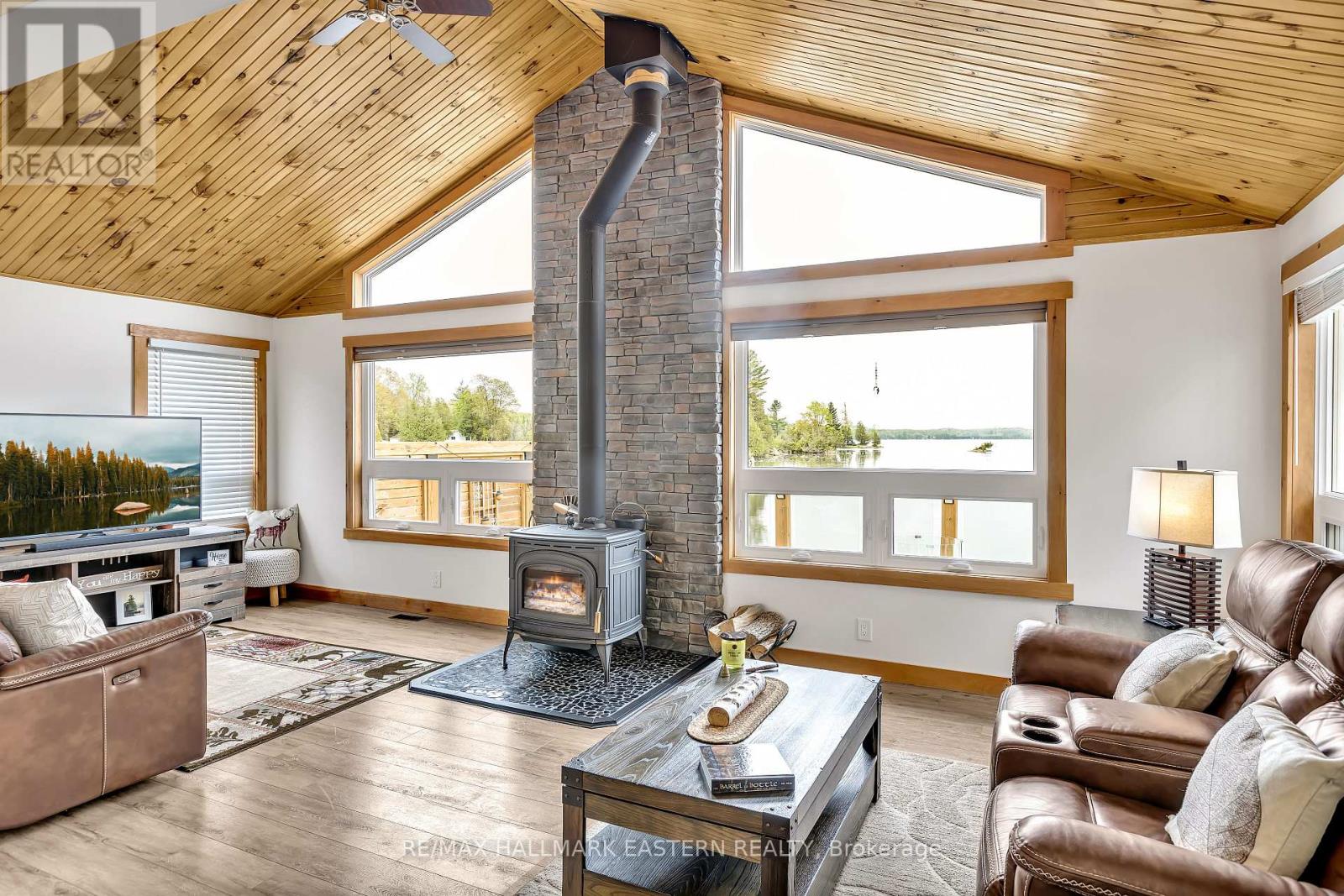2151 Little Chipmunk Road, Douro-Dummer, Ontario K0L 2H0 - Photo 14 - X12107491