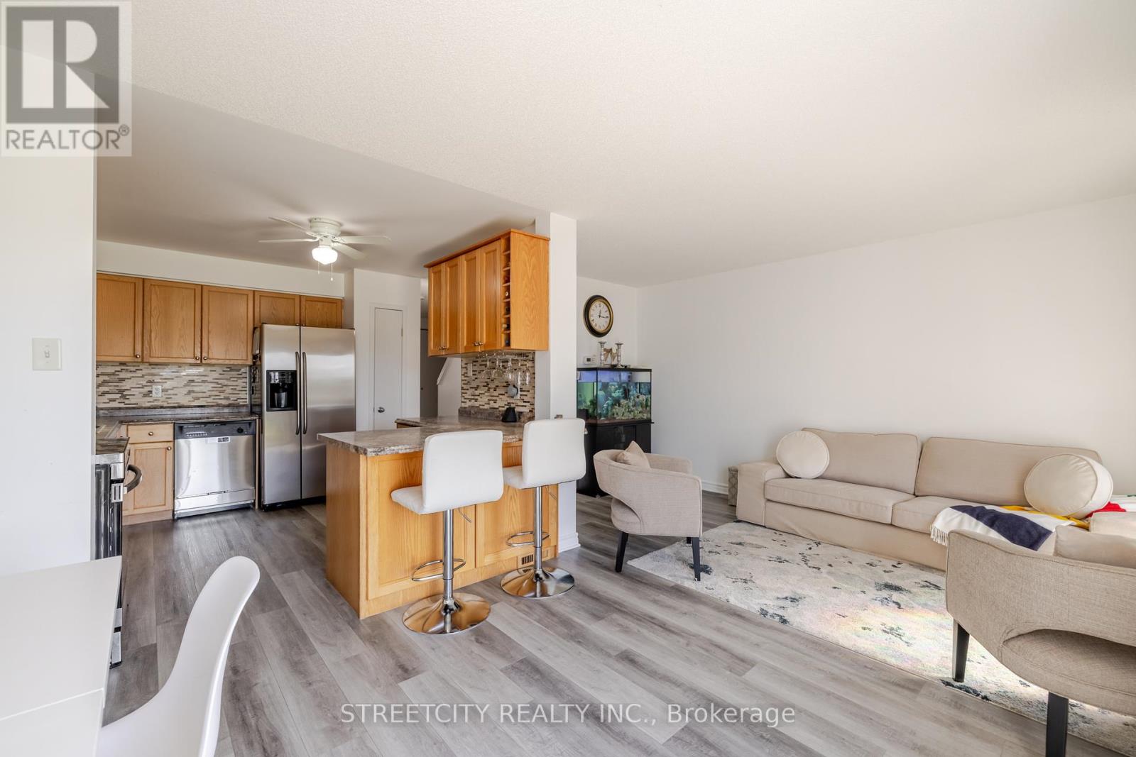 1858 Bloom Crescent, London North (North C), Ontario  N5X 4N2 - Photo 11 - X12095366