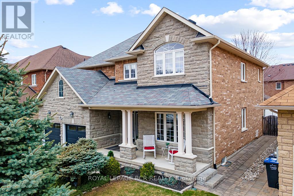 Property at 32 BORLAND CRESCENT image 1
