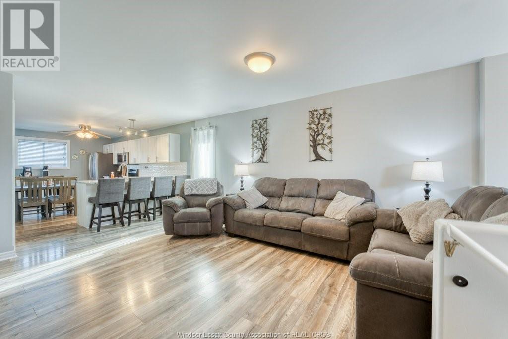 Property at 2384 RADCLIFF AVENUE image 5