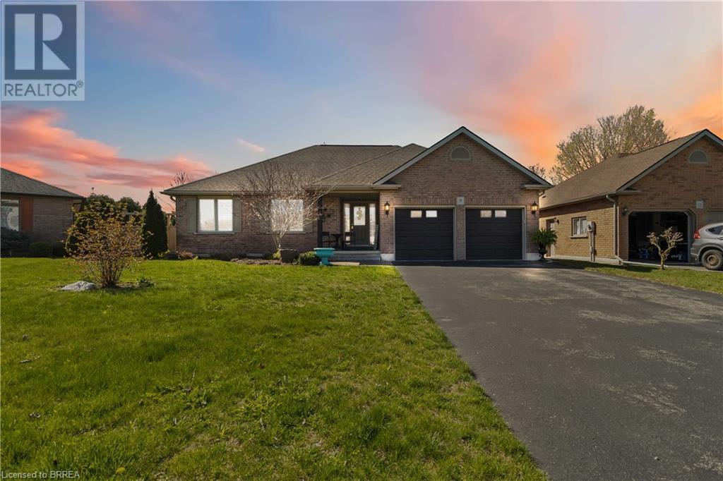 9 Greeneagle Drive, Tillsonburg, Ontario N4G 5V6 - Photo 2 - 40721297