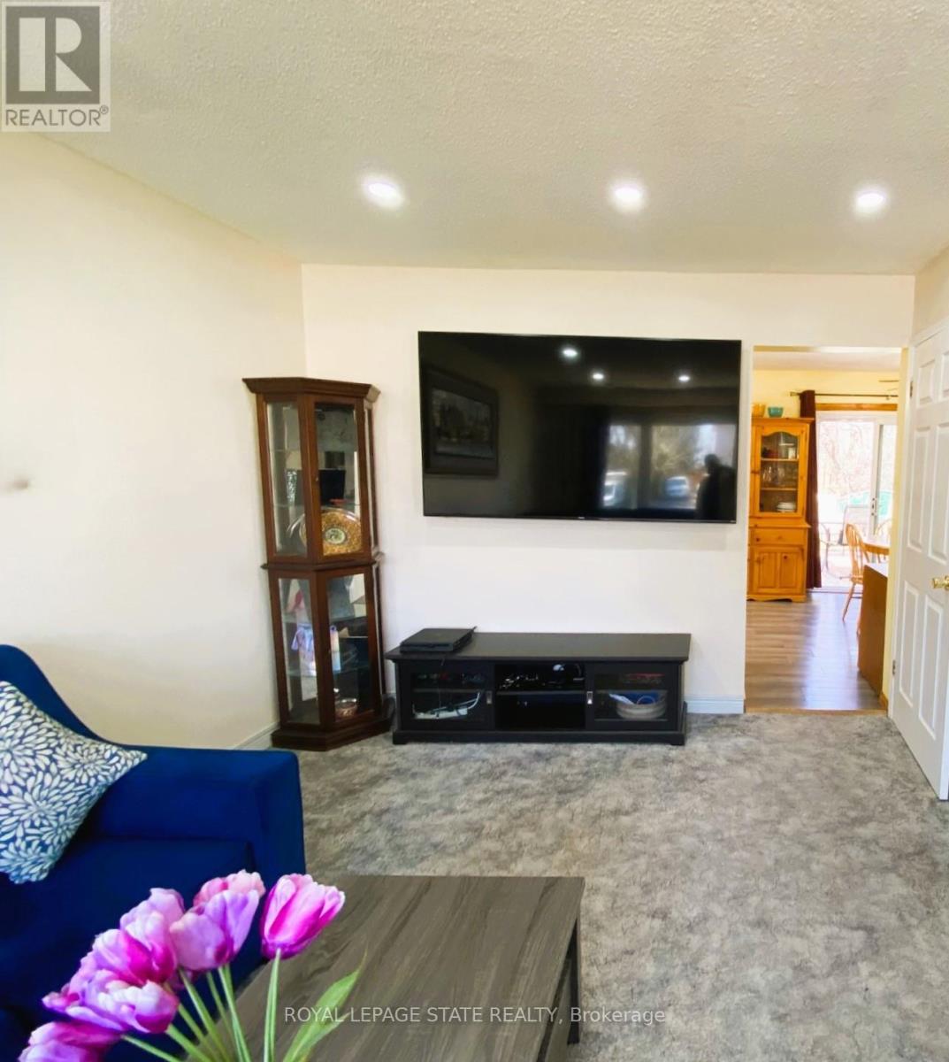 Property at 70 GRISELDA CRESCENT image 3