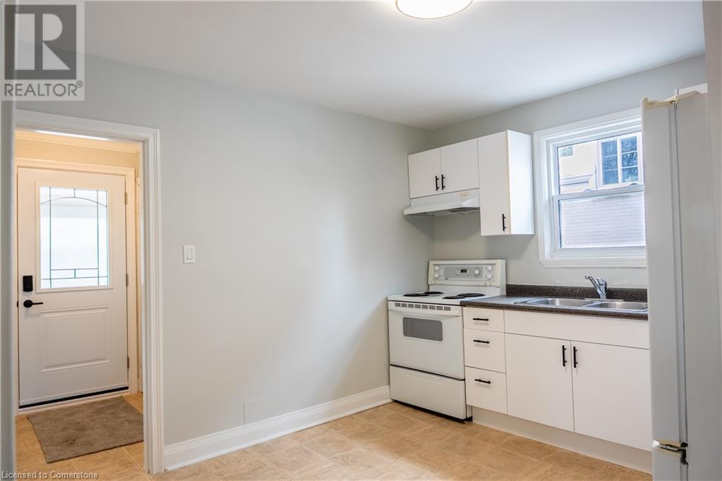 292 Bogert Avenue Unit# Main, Toronto, Ontario  M2N 1L5 - Photo 9 - 40717175