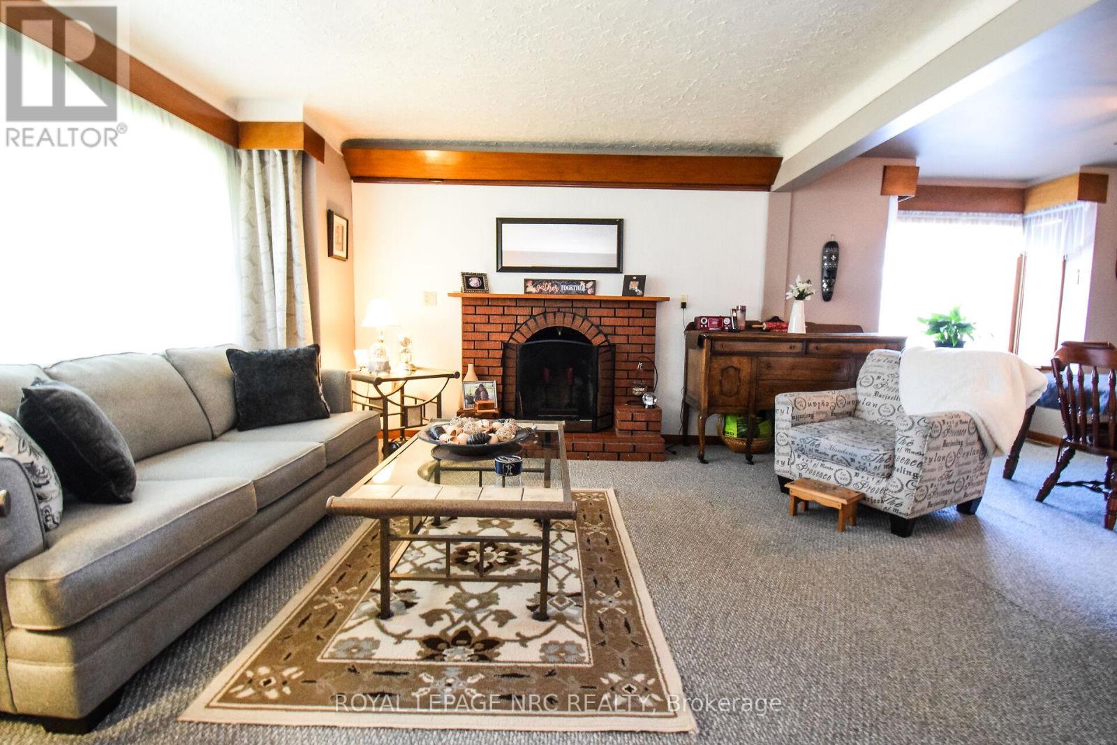 514 Ontario Street, St. Catharines, Ontario  L2N 4N2 - Photo 9 - X12111929