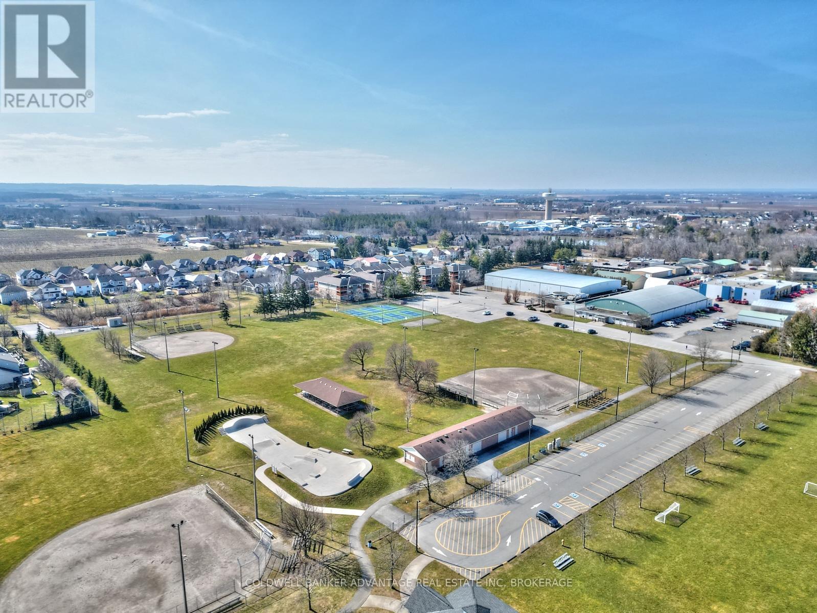 138 Loretta Drive, Niagara-On-The-Lake, Ontario  L0S 1T0 - Photo 44 - X12111941