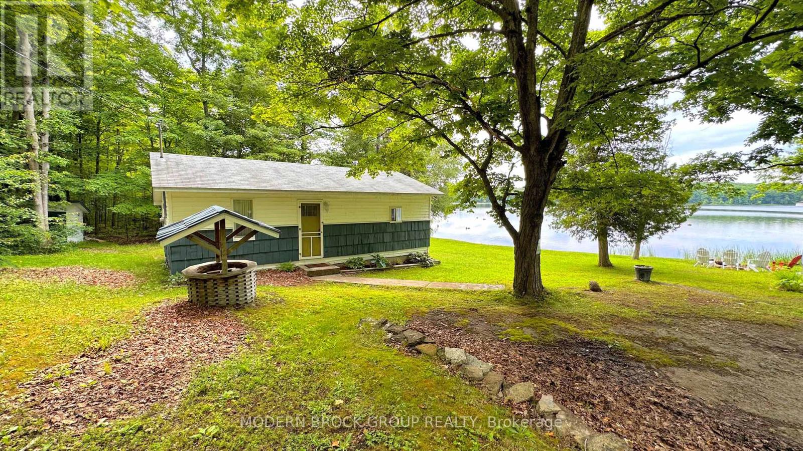 94 Graham Lake Road, Front Of Yonge, Ontario  K0E 1R0 - Photo 13 - X12111925