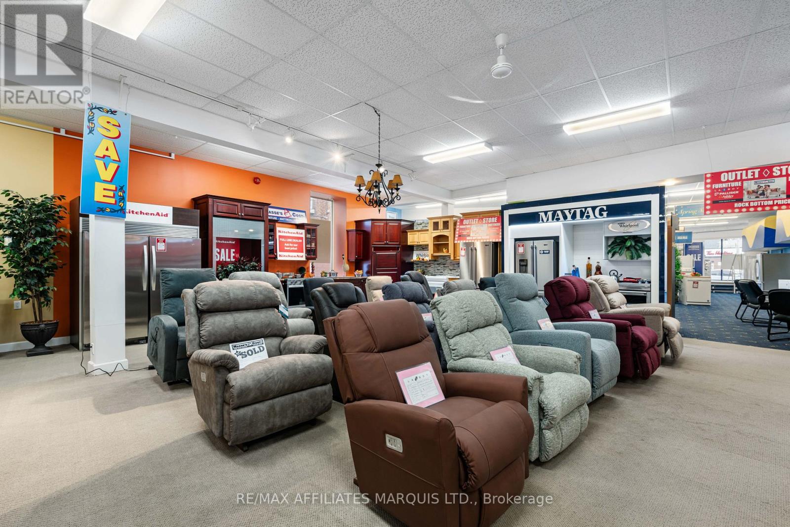 346 Montreal Road, Cornwall, Ontario  K6H 1B4 - Photo 16 - X12111933