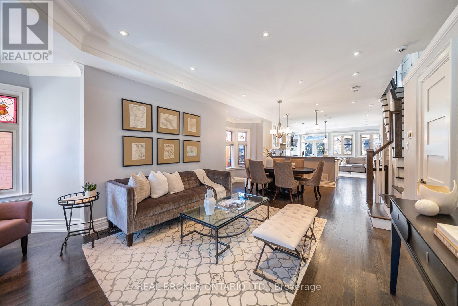 Property at 194 LEE AVENUE image 2