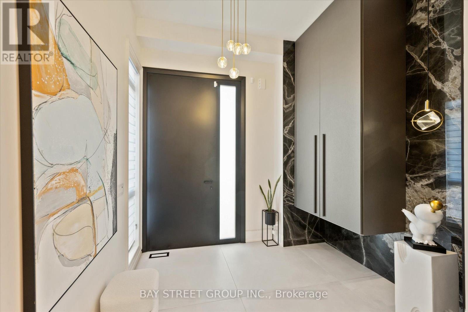 Property at 16 METEORITE STREET image 2